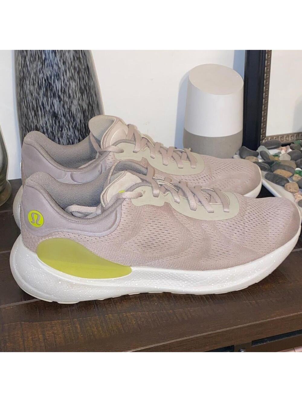 Lululemon Athletica Beyondfeel Men’s Running Sneakers Size 11.5